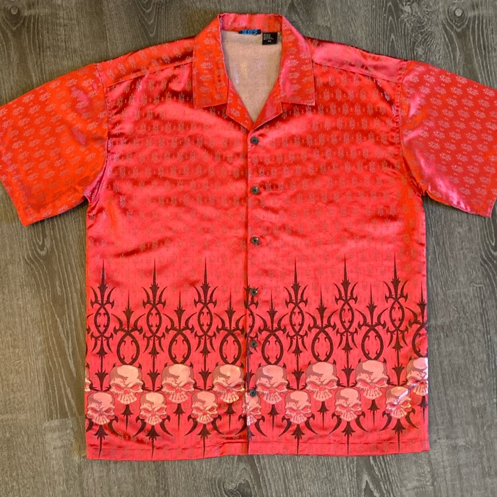 Red, satiny skull shirt